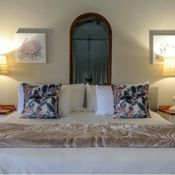 Unit 1 King Bed